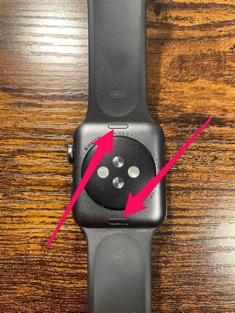 band release button apple watch